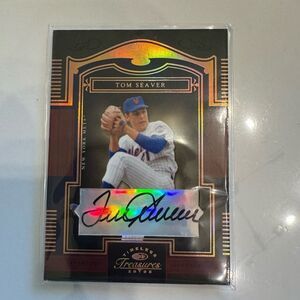 Tom Seaver Trading Card - Black and Gold autographed 61/100 mint